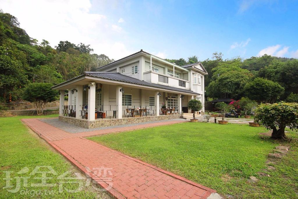 Mountain Gods B&B Nantou Экстерьер фото